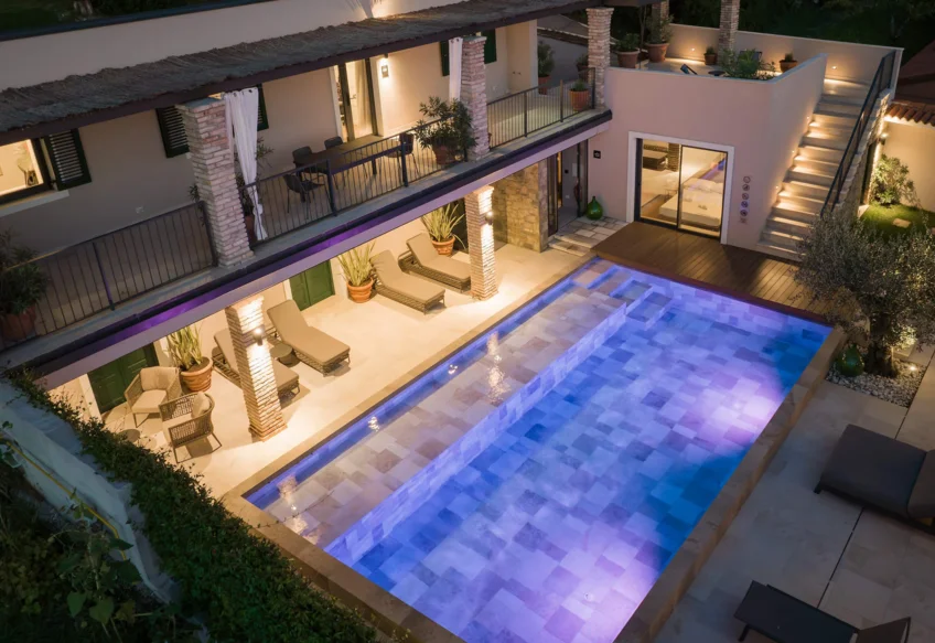 Galerija 12 - terasa zvečir