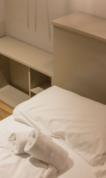 Dvoposteljna soba z lastno kopalnico